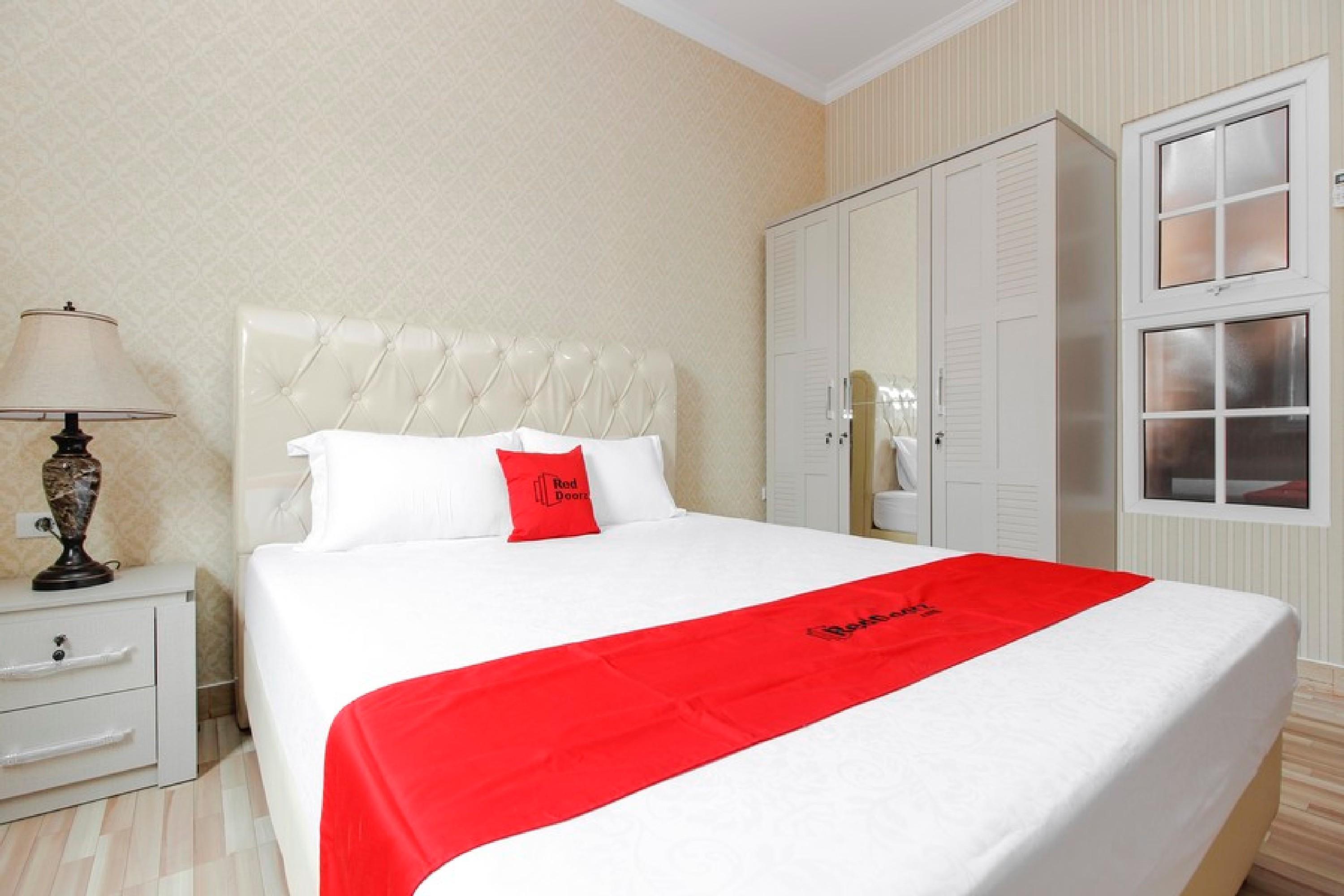 Reddoorz Plus @ Kwitang 2 Jakarta Exterior foto